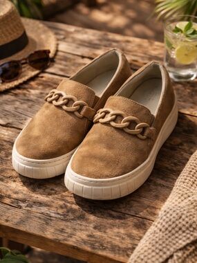 Naturalizer Daphne Slip-On Sneakers | Taupe Suede Chain | 11W